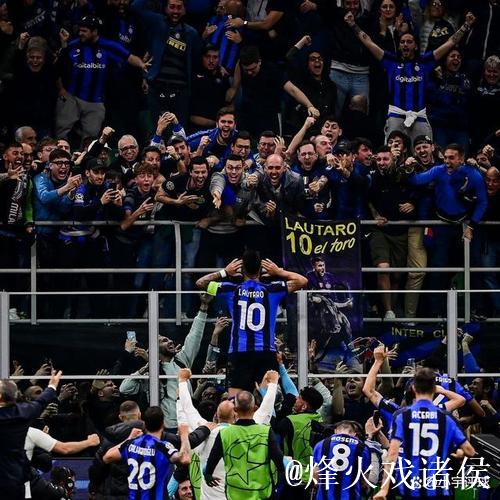 弗洛伦齐：劳塔罗总能抢占先机预判球路，通过对抗赢得控球权